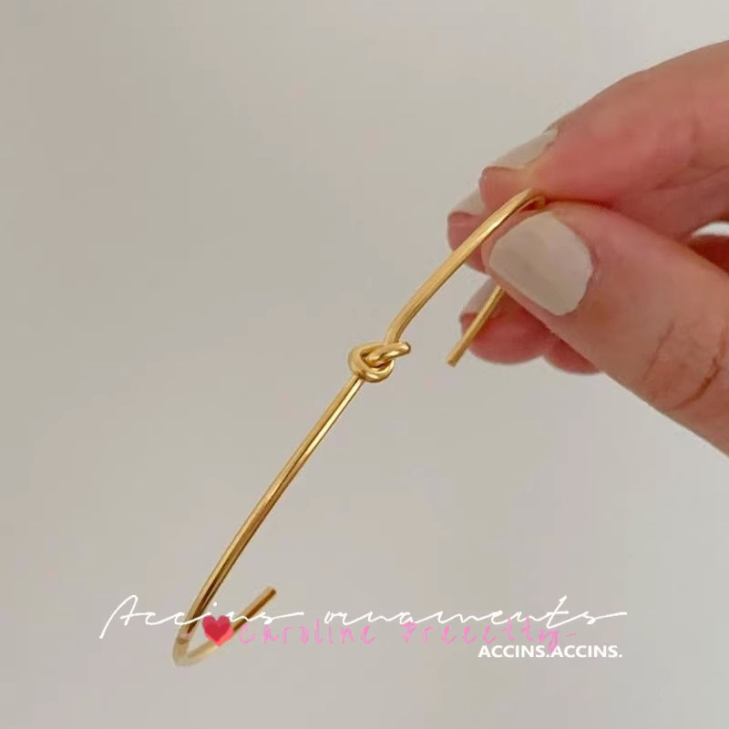 European and American gold bracelet, geometric simplicity, extremely fine snake bone bracelet, high color retention titanium steel bracelet chain, gender-neutral jewelry