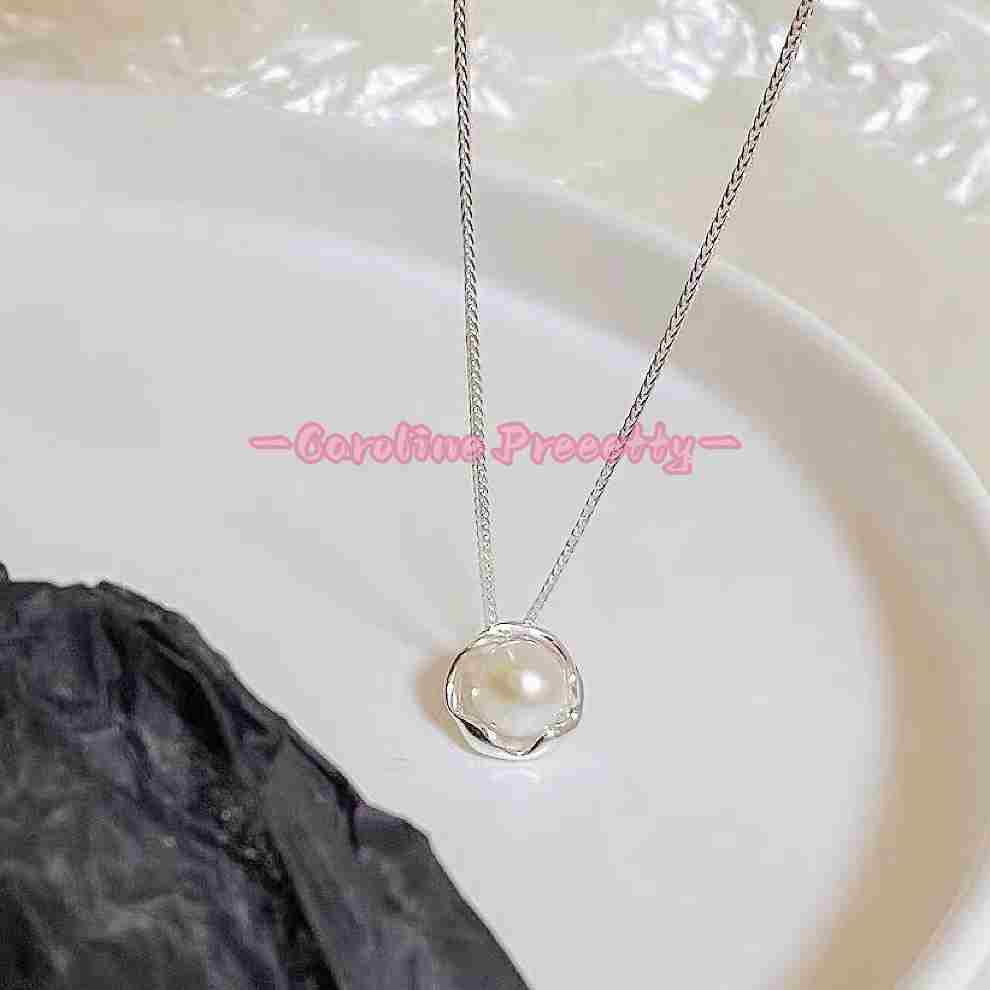 French retro pearl pendant necklace