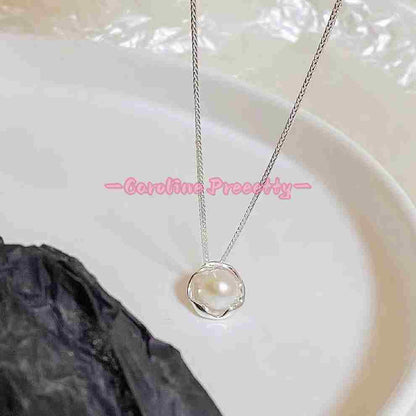 French retro pearl pendant necklace