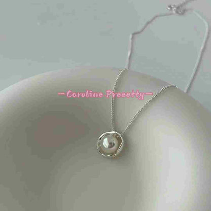 French retro pearl pendant necklace