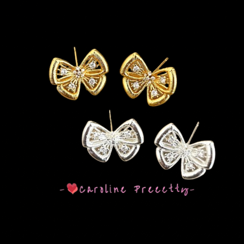 Hollowed-out butterfly with zirconium stud earrings