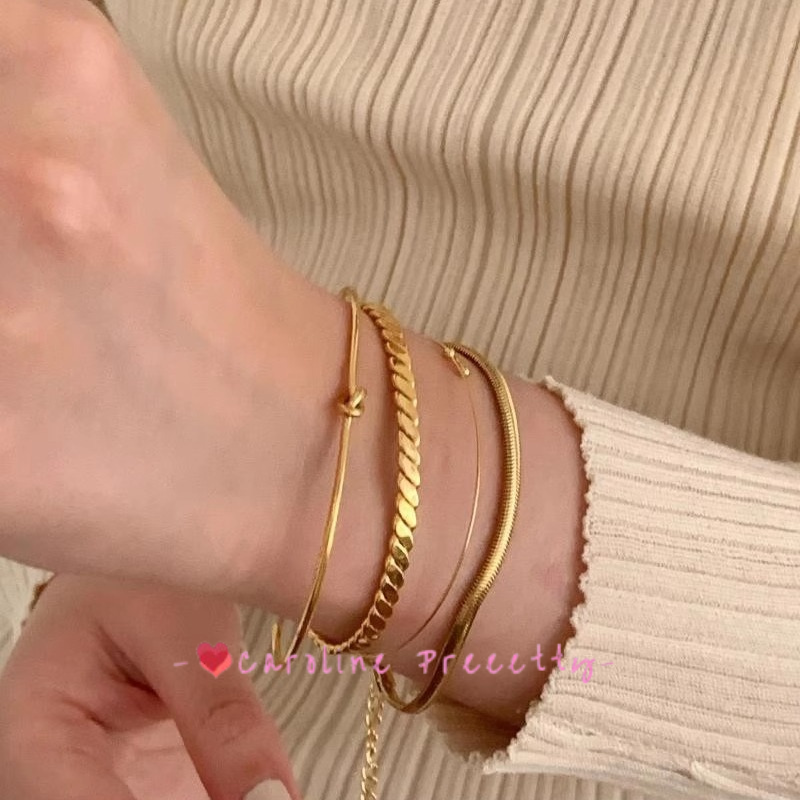 European and American gold bracelet, geometric simplicity, extremely fine snake bone bracelet, high color retention titanium steel bracelet chain, gender-neutral jewelry