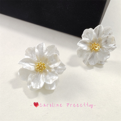 Camellia ear studs for women 2024 New ins high-end French retro Stud