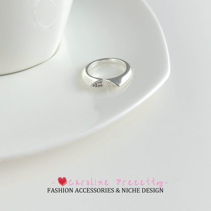 Korean ins cold style pearl zircon double heart ring