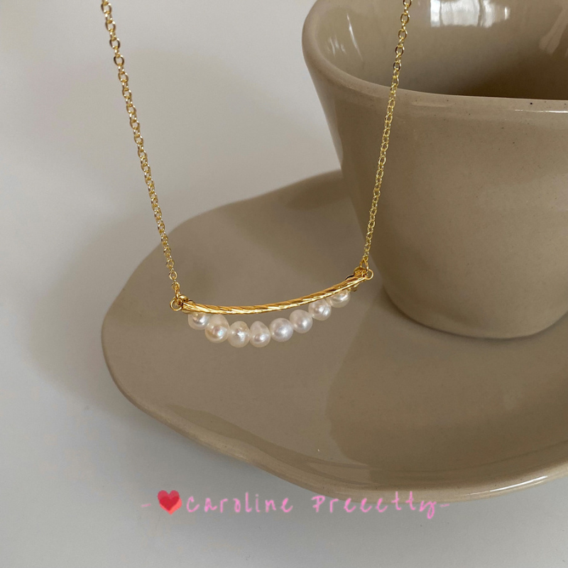 Baroque freshwater pearl necklace