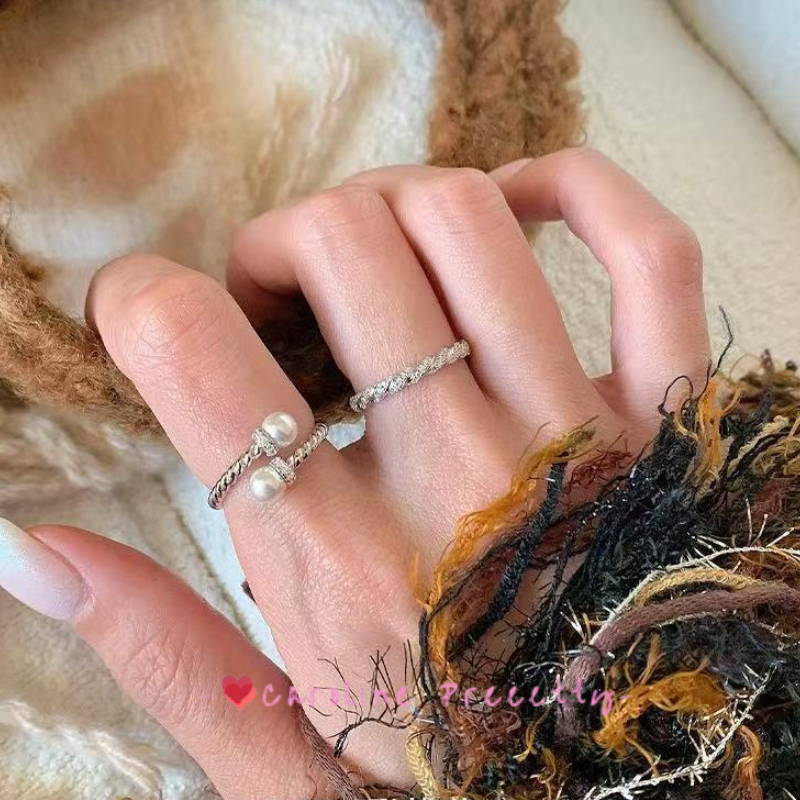 New InS-style pearl ring