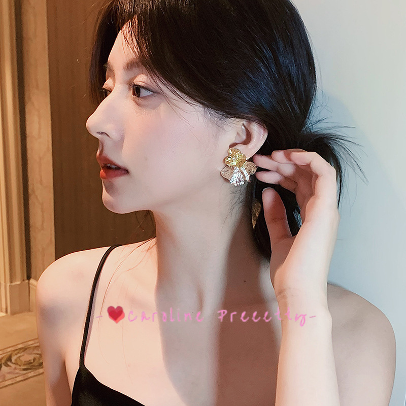 Metal pleated flower stud earrings for women