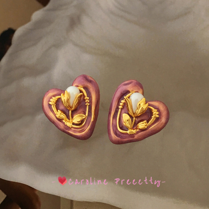 French heart design stud earrings