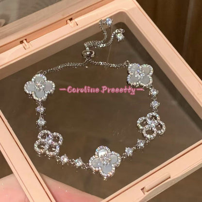 Zircon diamond-shaped clover hollowed-out adjustable bracelet