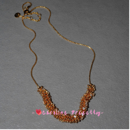 Light luxury style zircon choker necklace is a new best-selling and niche design collarbone chain for women