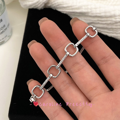 Fashionable and simple bracelet with a high-end feel, slightly inlaid zircon plain chain, light luxury, ins style chain bracelet, cold style jewelry