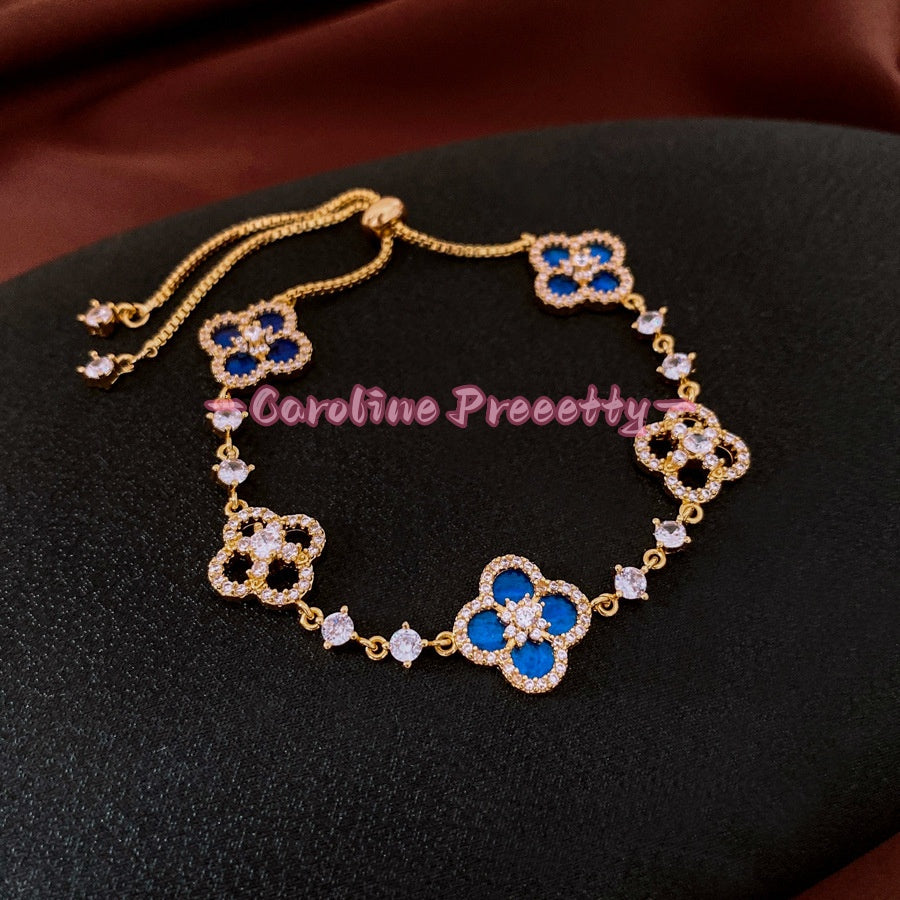 Zircon diamond-shaped clover hollowed-out adjustable bracelet
