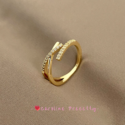 A simple and cold style cross-zirconia ring for women's fashion and individuality, an ins trendy Japanese-style light luxury fragrance ring accessory