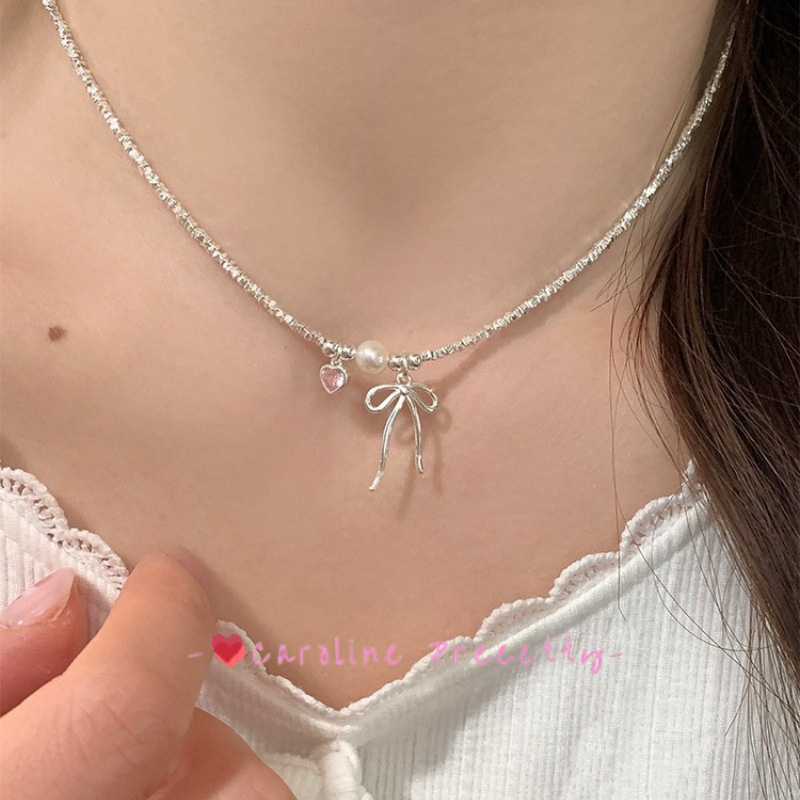 Bow silver powder necklace