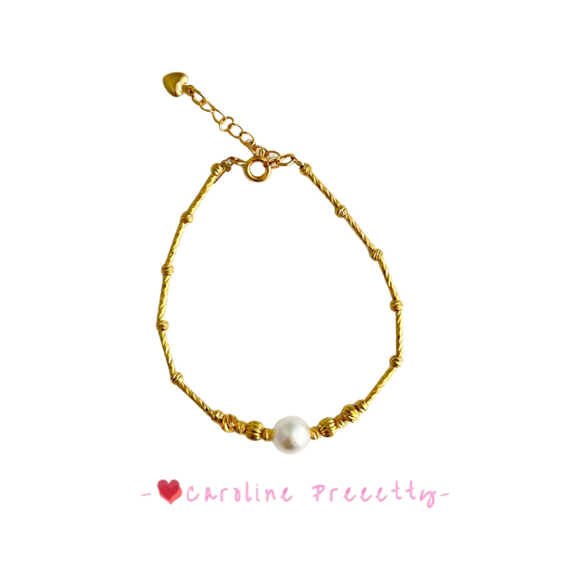 French Aurora Pearl bracelet is a light luxury, exquisite, niche and high-end style bead bracelet with a changing fortune