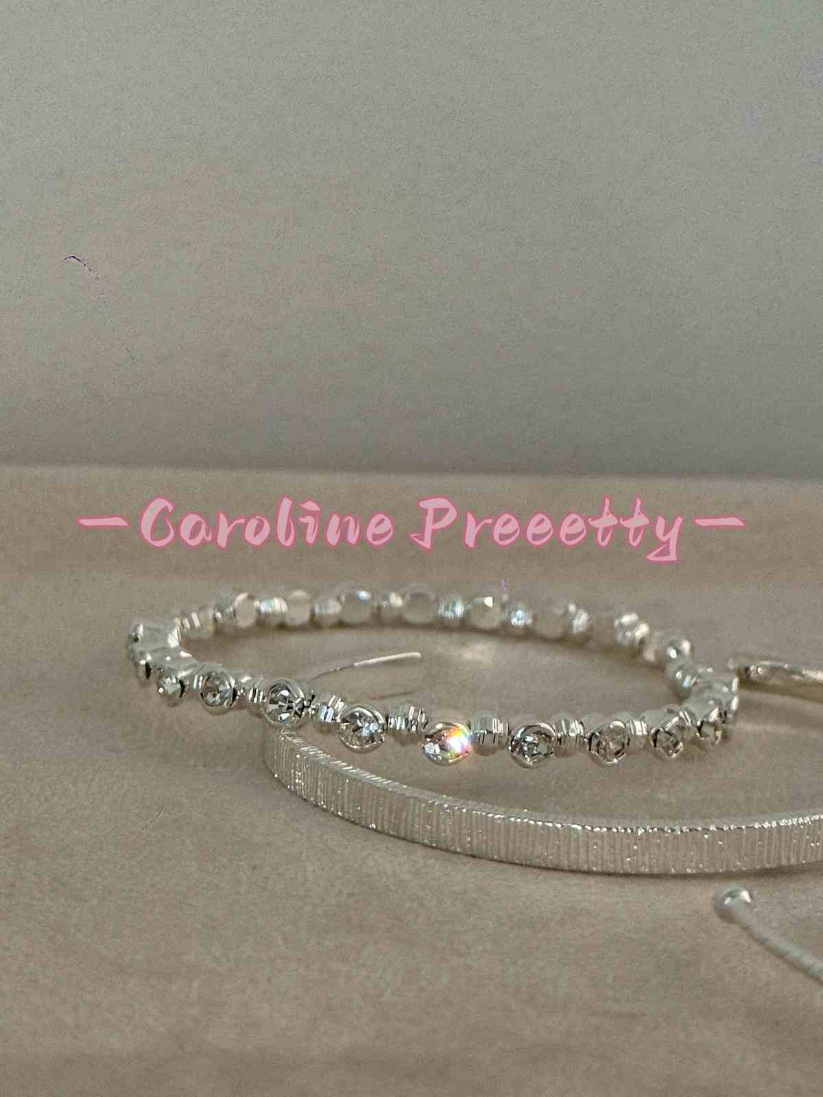 Silver fine bracelet, deep blue opal wide edge vertical pattern half bracelet
