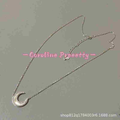 A bright Moon French light luxury deep-sea natural white mother-of-pearl 925 silver Moon necklace